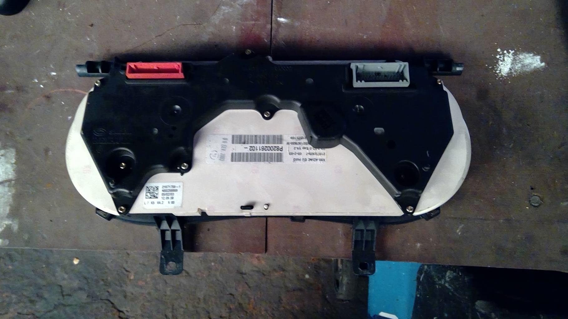 Compteur RENAULT CLIO 2  - 1