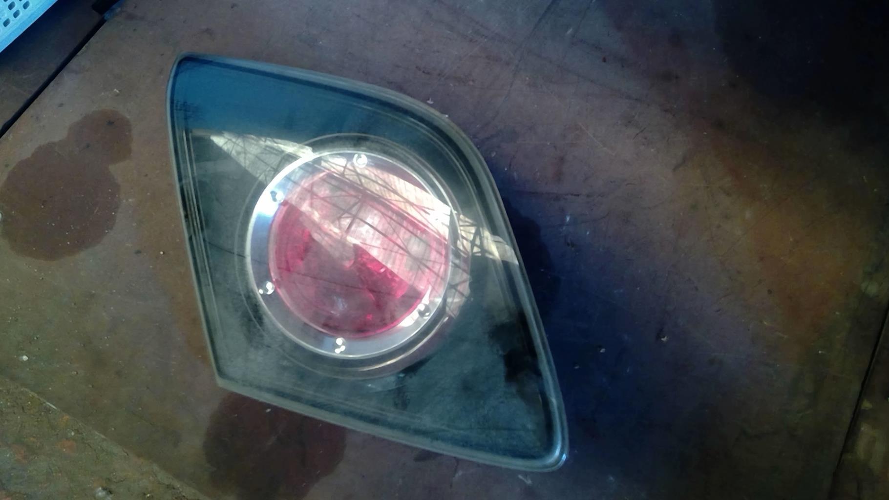Feu arriere secondaire gauche (feux) MAZDA 3 1 PHASE 2 Diesel - 1