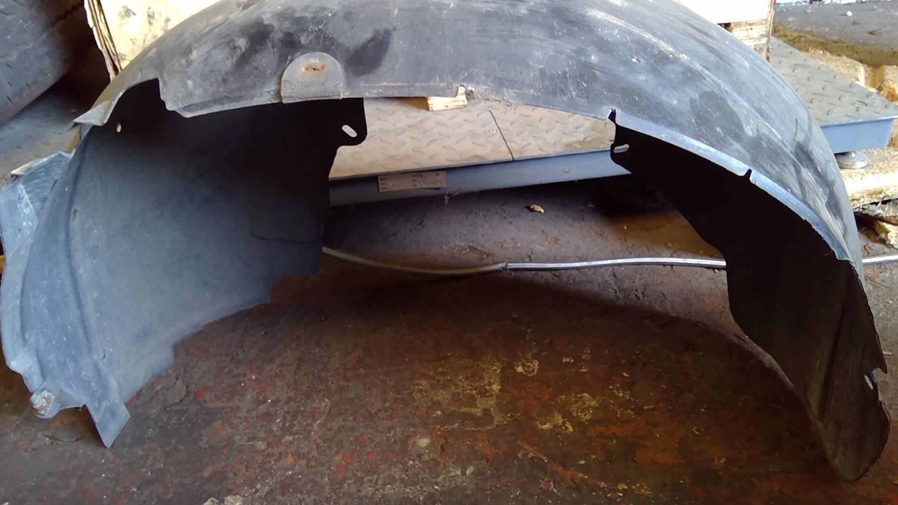 Pare boue avant gauche FORD C-MAX 1  - 1