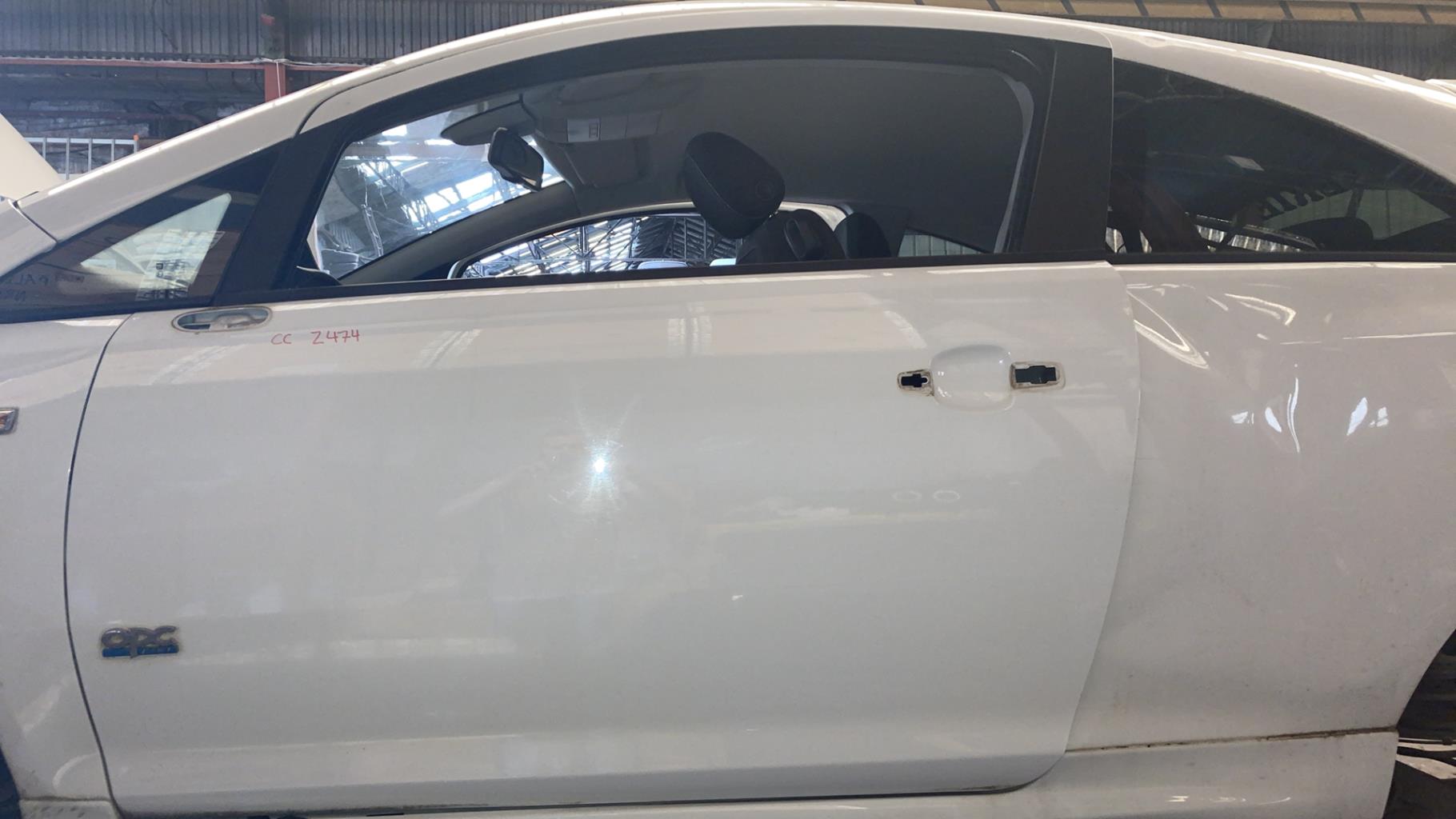 Porte avant gauche OPEL CORSA D PHASE 1 Diesel - 1