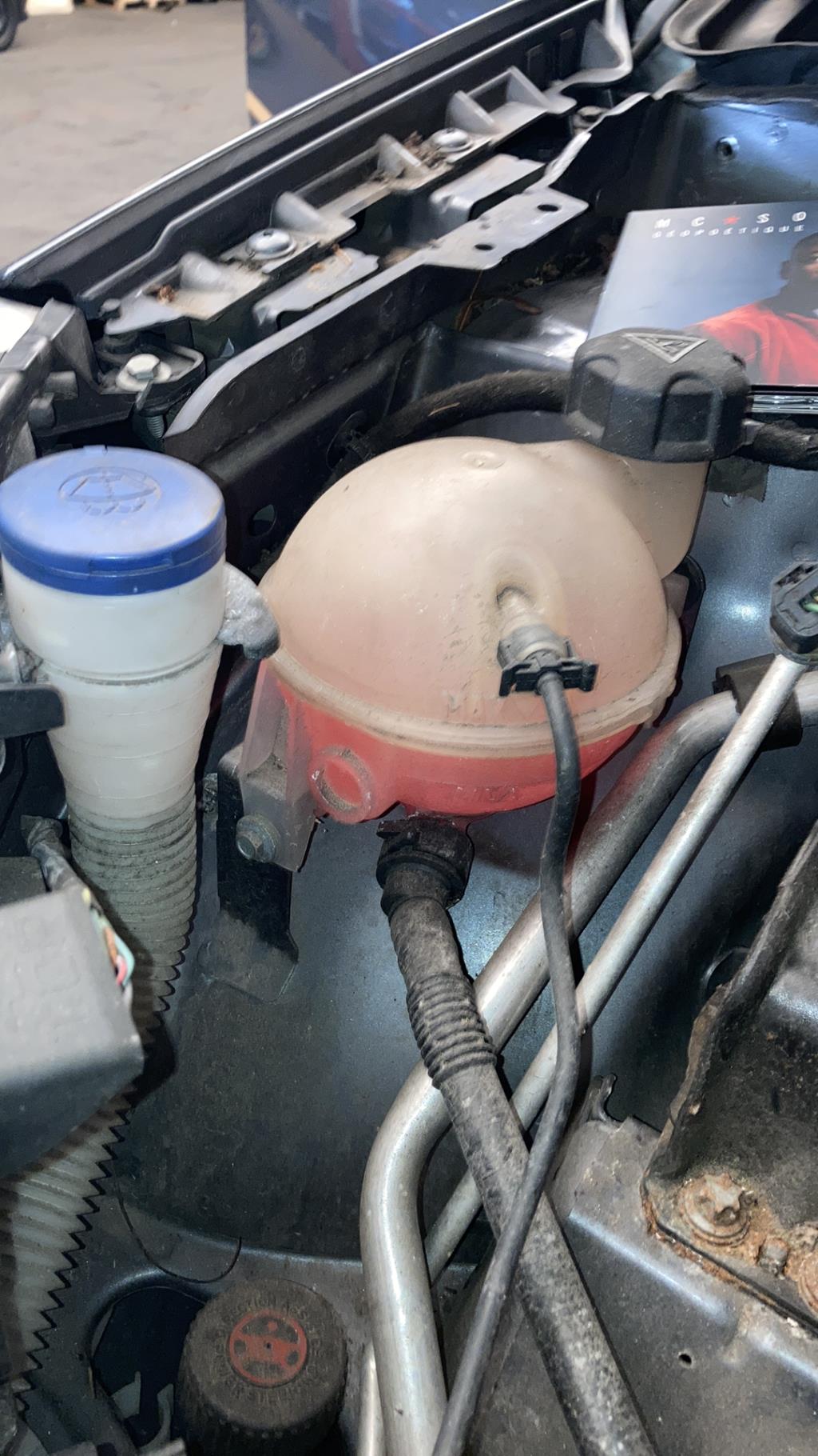 Vase d'expansion PEUGEOT 308 1  - 1