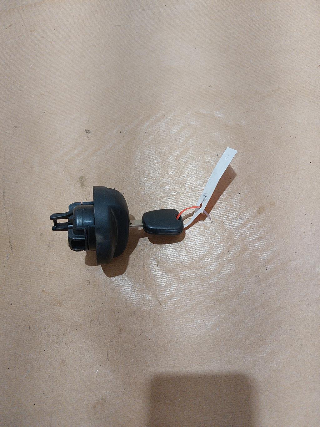 Bouchon de carburant PEUGEOT 207 PHASE 1 Diesel - 1
