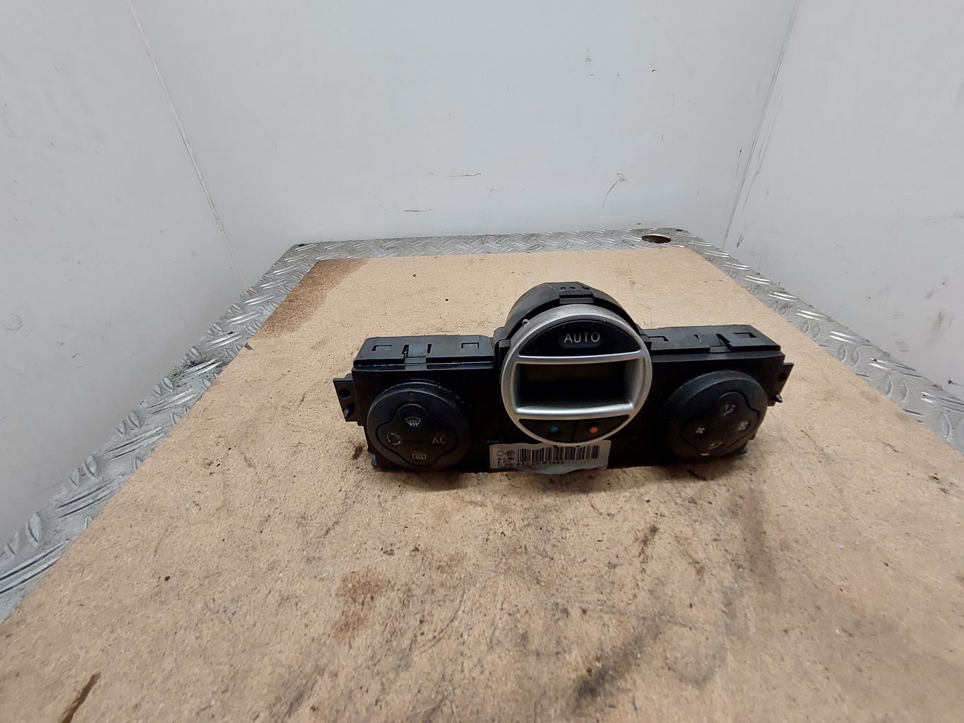 Commande chauffage RENAULT SCENIC 2 PHASE 1 Diesel - 1
