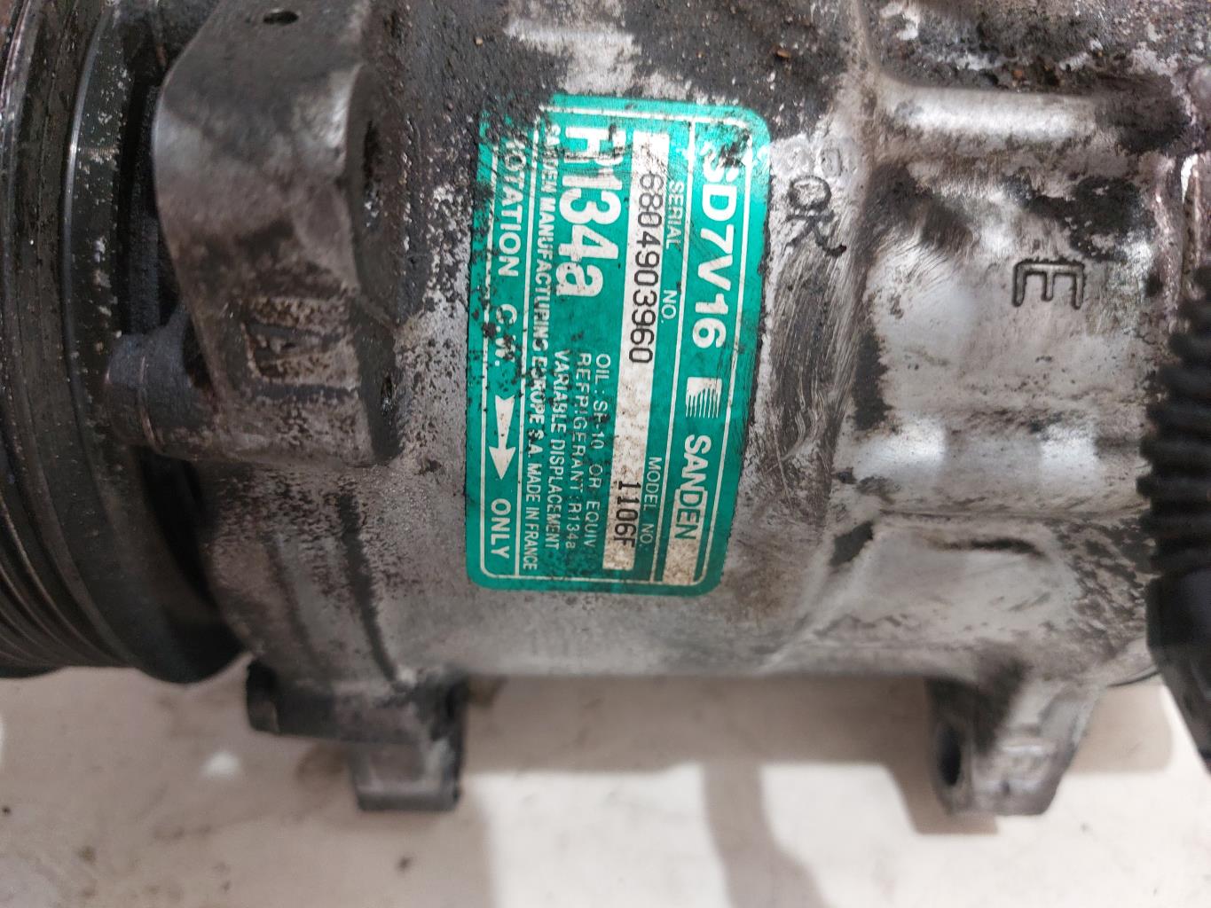 Compresseur clim CITROEN XSARA PHASE 1 Essence - 1