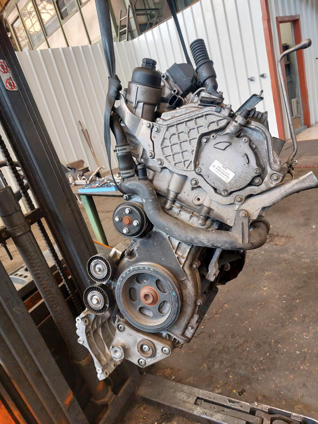 Moteur MERCEDES CLASSE B 245 PHASE 1 Diesel - 1