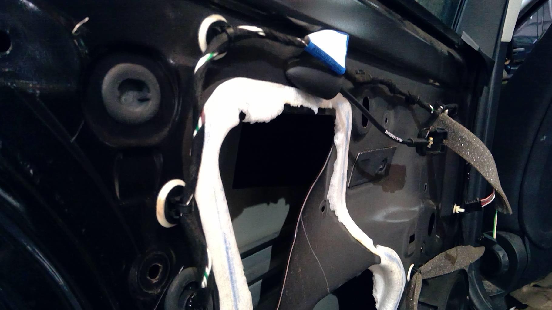 Serrure arriere gauche RENAULT LAGUNA 3  - 1
