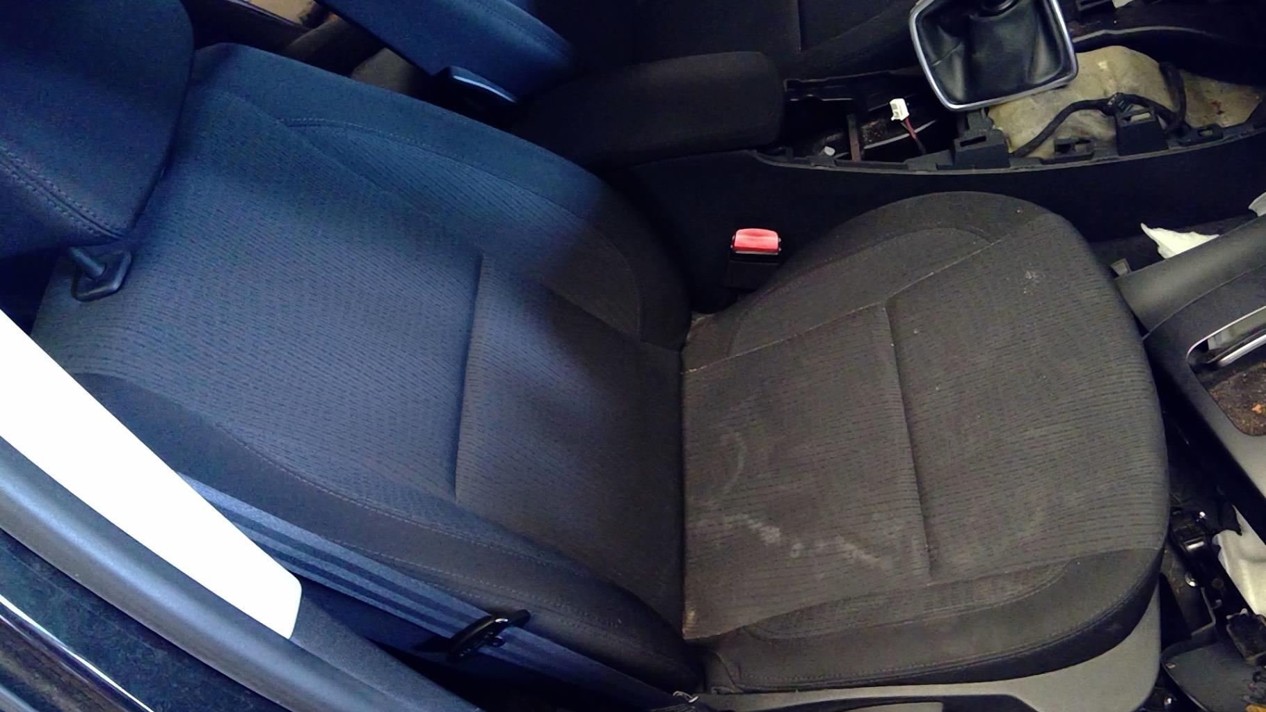 Siege avant droit RENAULT LAGUNA 3  - 1