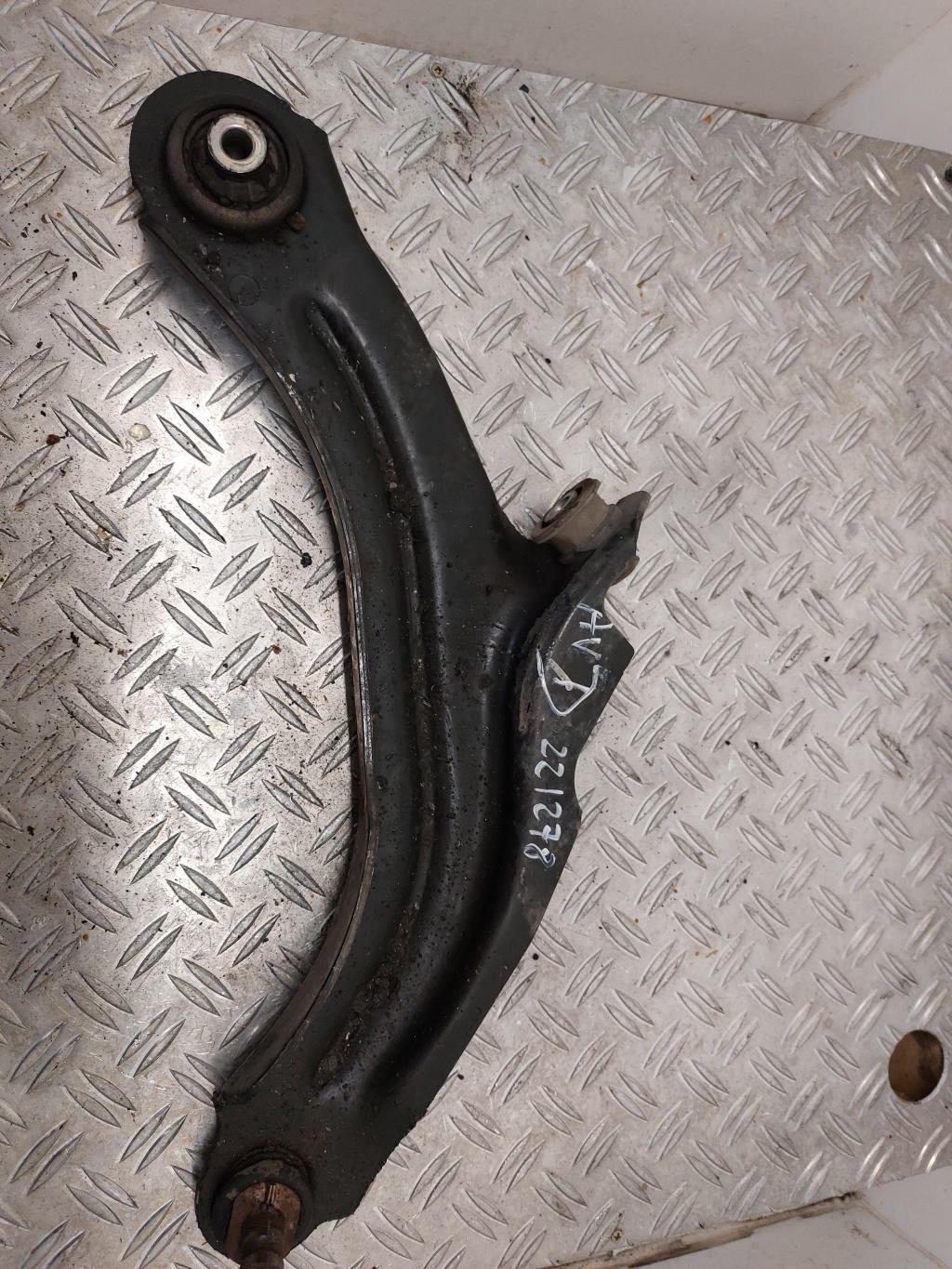 Triangle avant droit RENAULT CLIO 4 PHASE 1 Diesel - 1