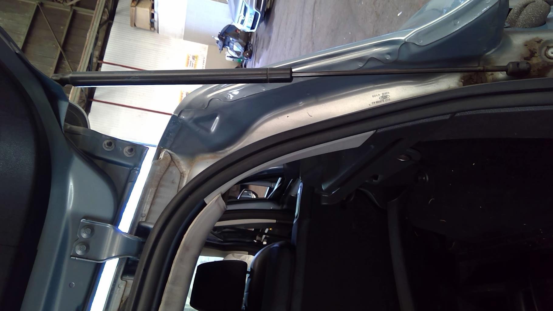 Verin de coffre FORD KUGA 1  - 1