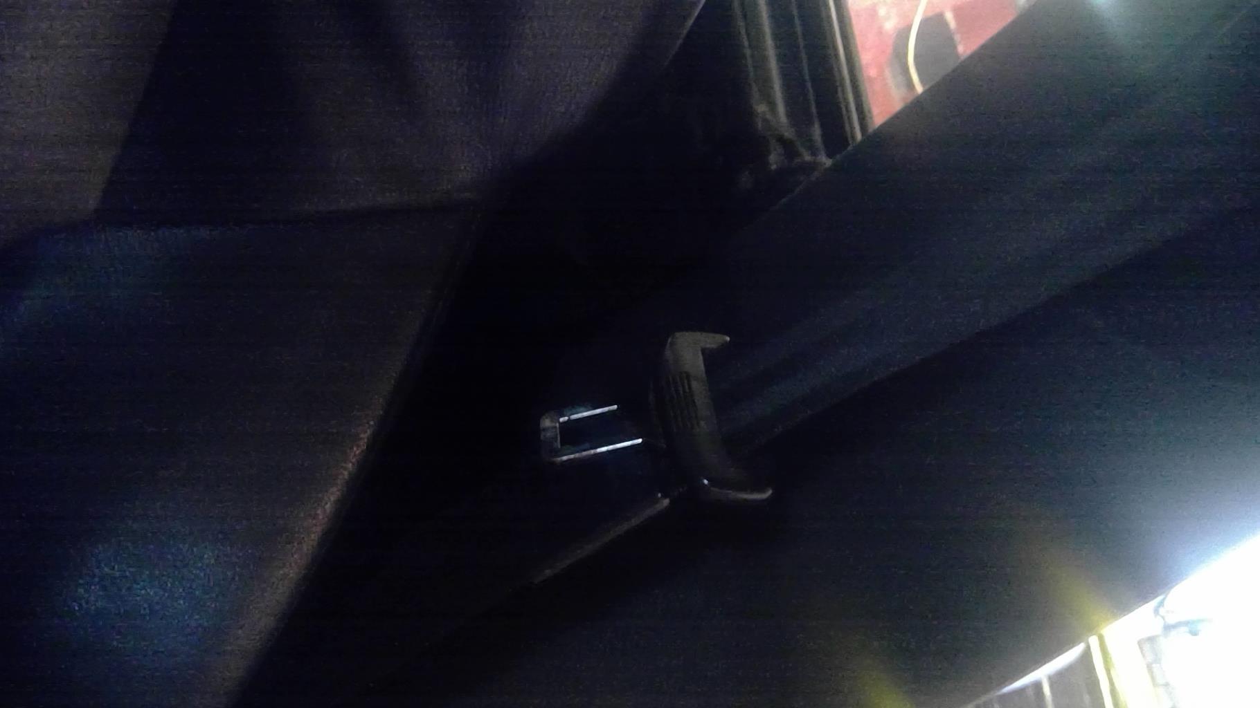 Ceinture avant gauche AUDI A4 2 AVANT PHASE 2 BREAK Diesel - 1