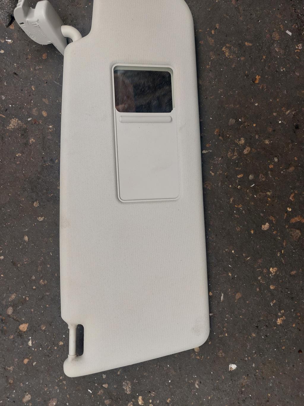 Pare soleil droit SEAT LEON 2 PHASE 2 Diesel - 1