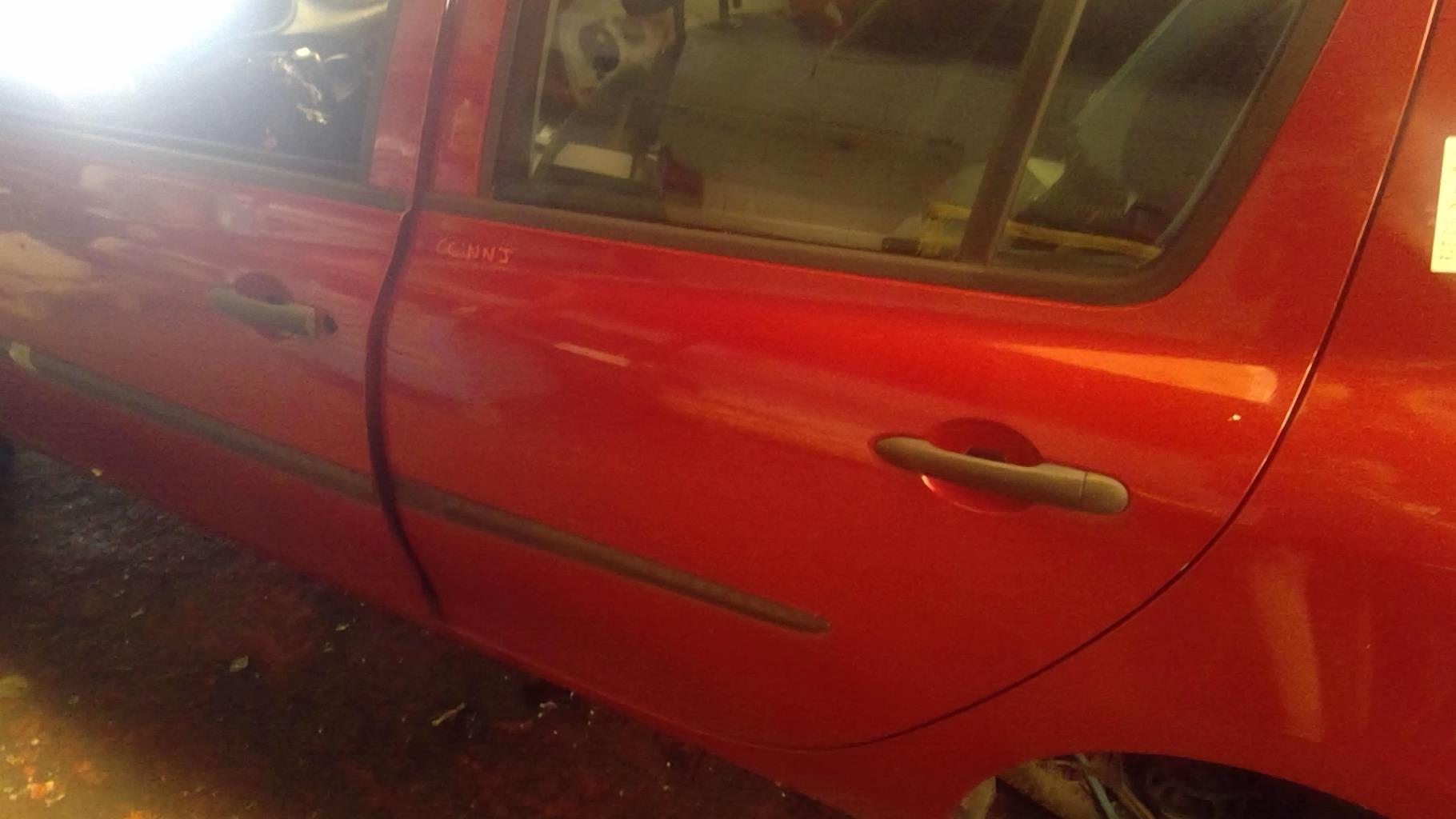 Porte arriere gauche RENAULT CLIO 3 PHASE 2 Essence - 1