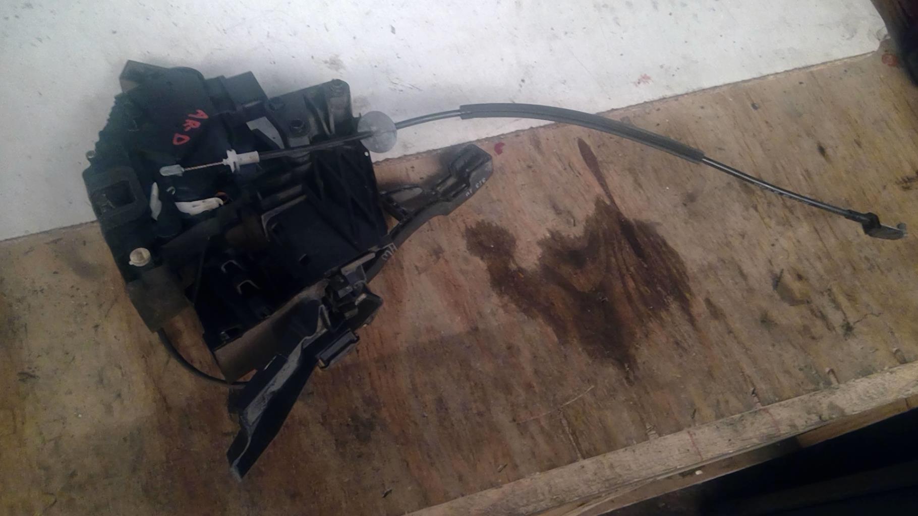 Serrure arriere droit FORD KUGA 1  - 1