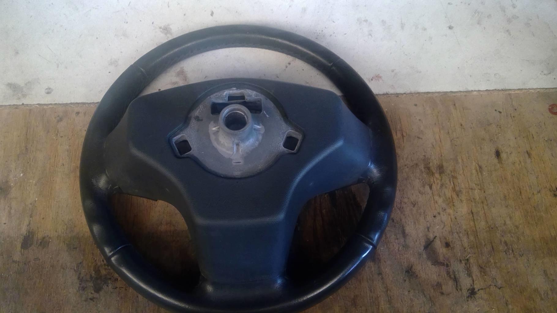 Volant OPEL CORSA D  - 1