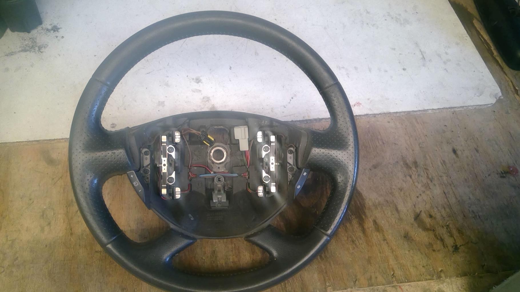 Volant RENAULT LAGUNA 2  - 1