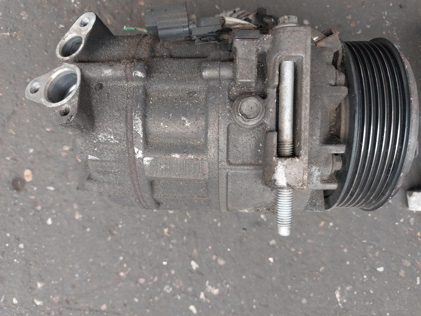 Compresseur clim RENAULT LAGUNA 3 PHASE 1 BREAK Diesel - 1