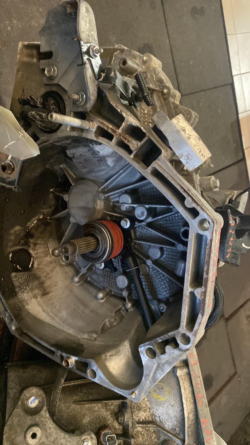 Boite de vitesses RENAULT MEGANE 3 PHASE 2 Diesel - 1