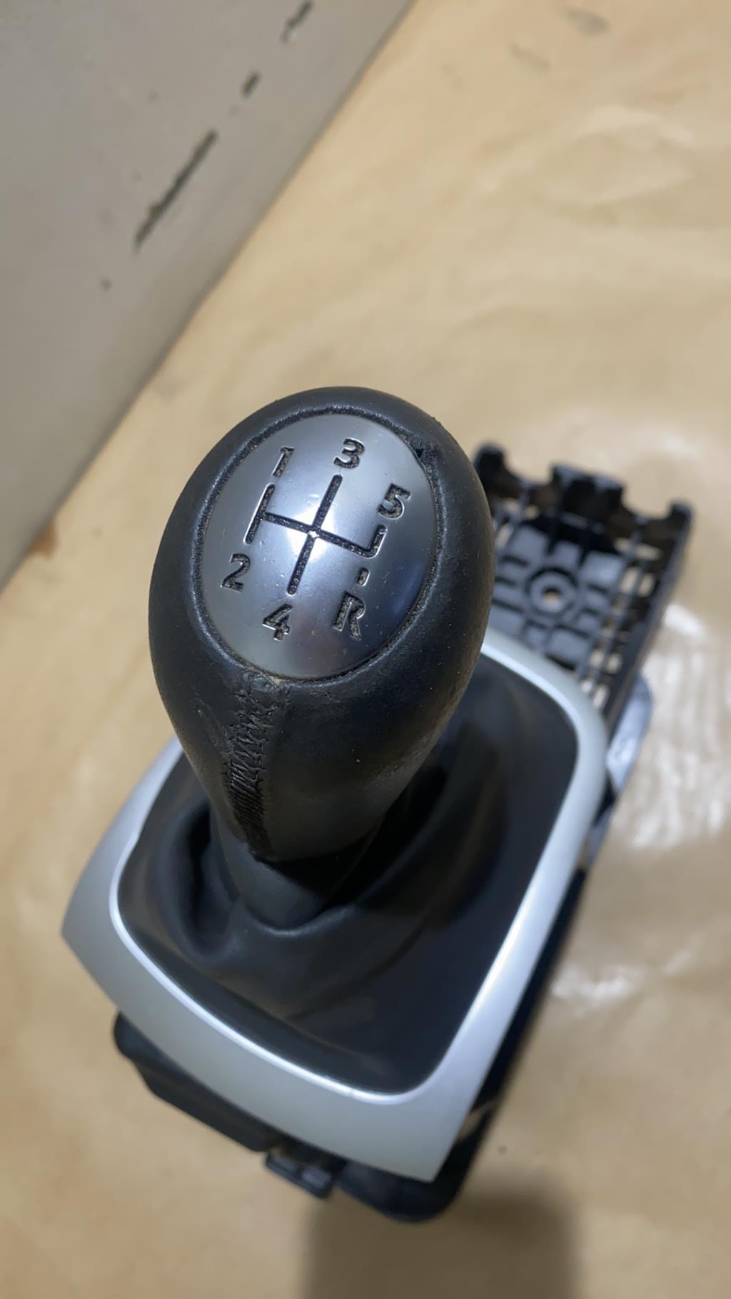 Levier de vitesses RENAULT MEGANE 3 PHASE 1 Diesel - 1