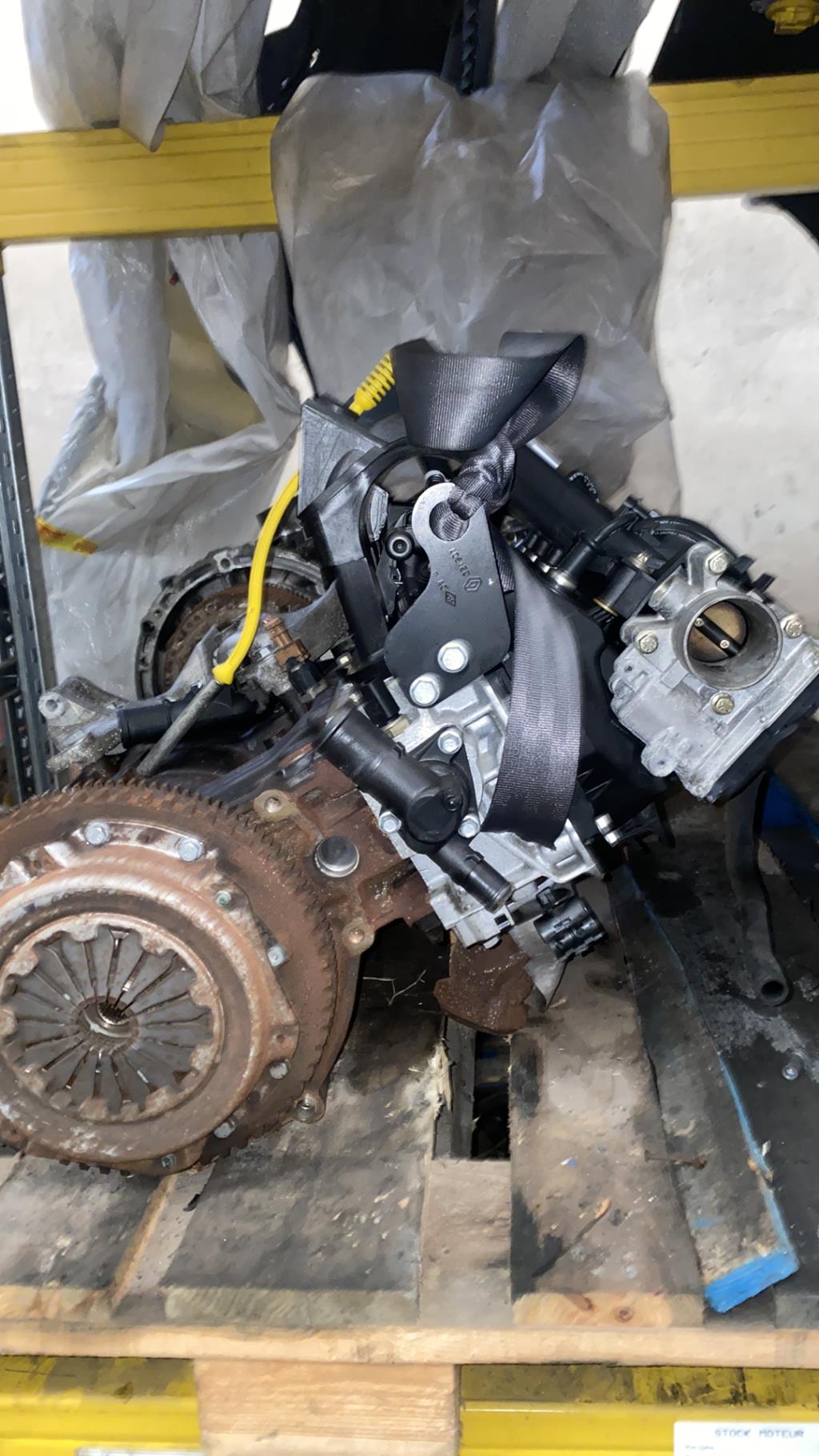 Moteur RENAULT CLIO 2 PHASE 2 Essence - 1