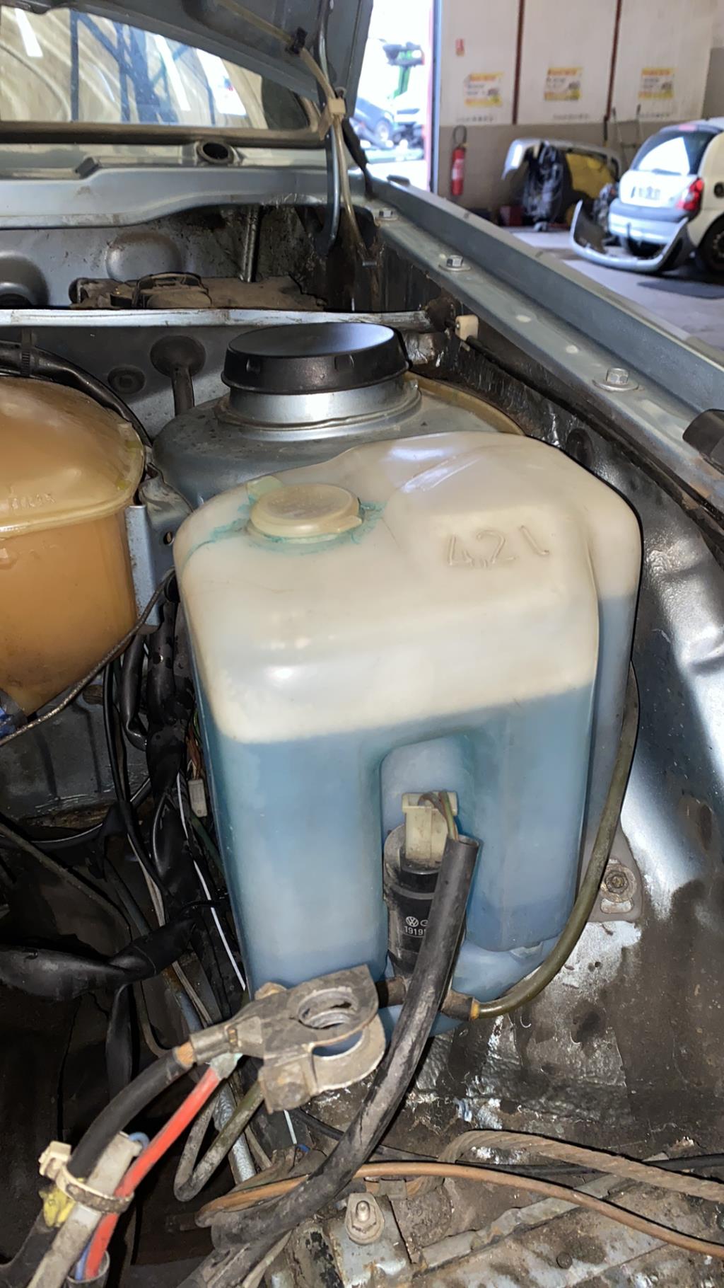 Vase de lave glace VOLKSWAGEN GOLF 2  - 1