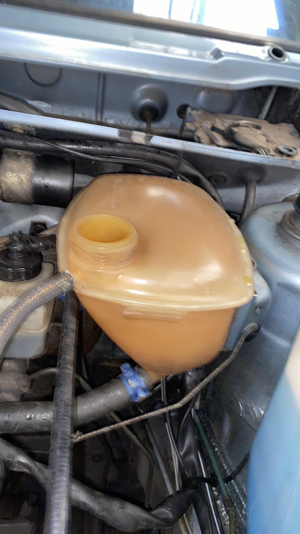 Vase d'expansion VOLKSWAGEN GOLF 2  - 1