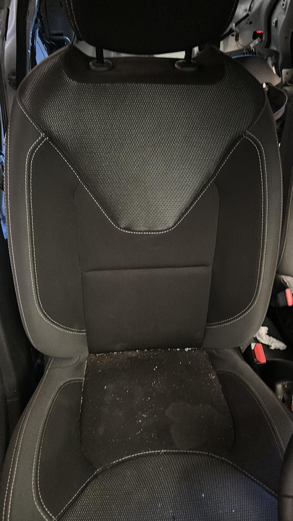 Siege avant droit RENAULT CLIO 4 PHASE 2 Diesel - 1