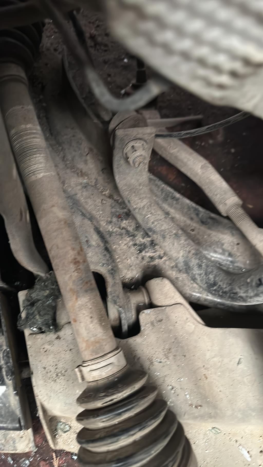 Triangle avant droit RENAULT CLIO 4 PHASE 2 Diesel - 1