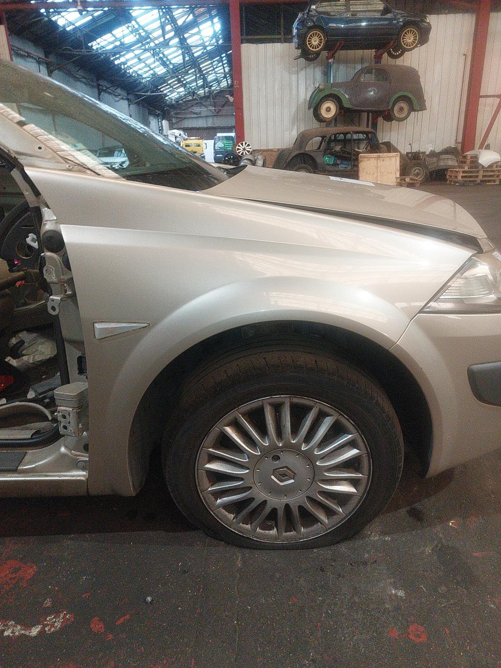 Aile avant droit RENAULT MEGANE 2 PHASE 2 CABRIOLET Diesel - 1