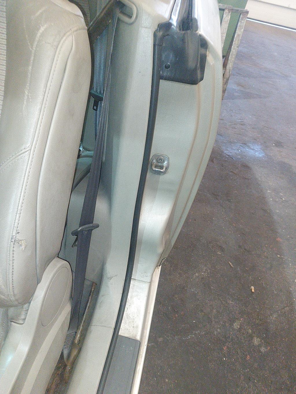 Ceinture avant gauche RENAULT MEGANE 2 PHASE 2 CABRIOLET Diesel - 1