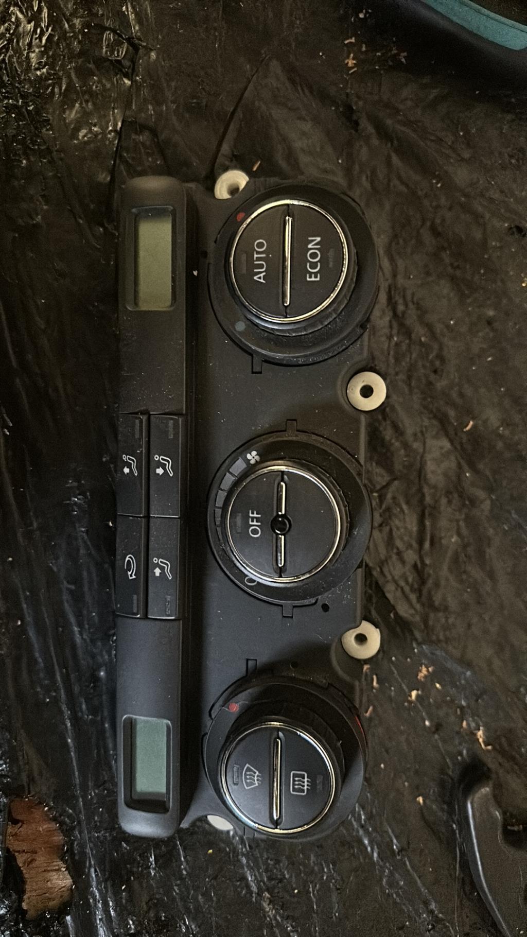 Commande chauffage VOLKSWAGEN TOURAN 1 PHASE 1 Diesel - 1
