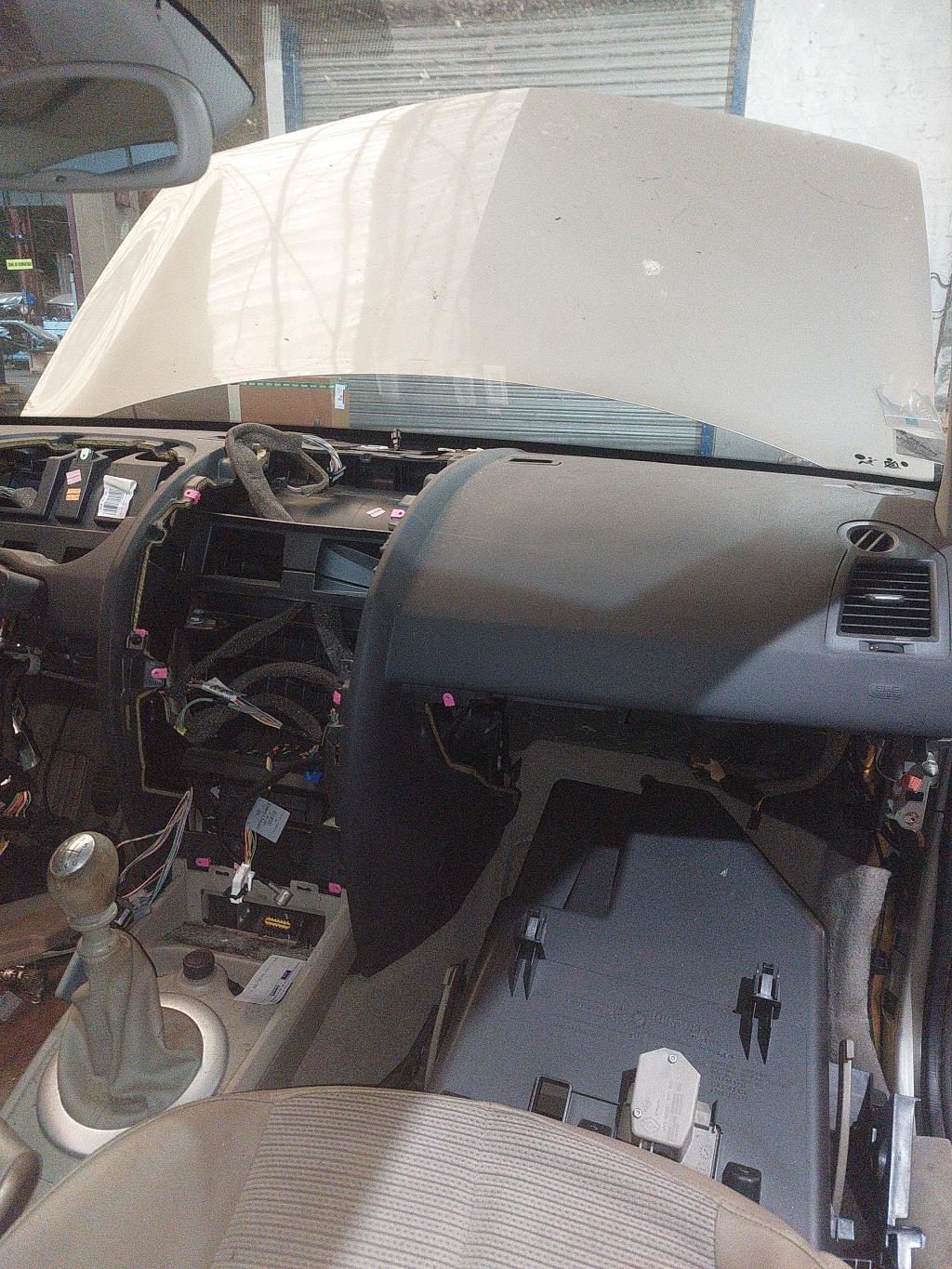 Planche de bord complete RENAULT MEGANE 2 PHASE 2 CABRIOLET Diesel - 1