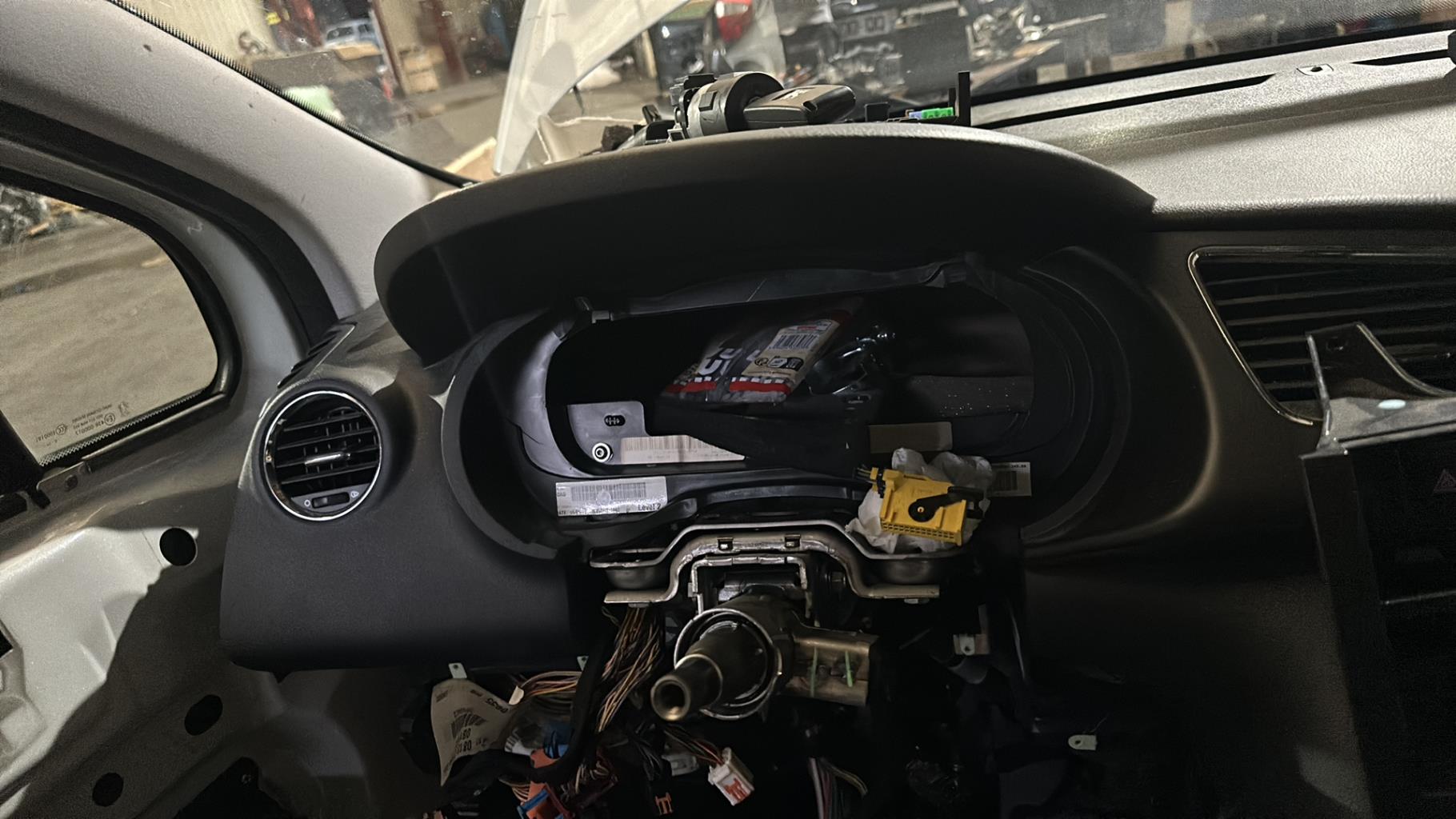 Planche de bord complete PEUGEOT 3008 1 PHASE 2 Diesel - 1