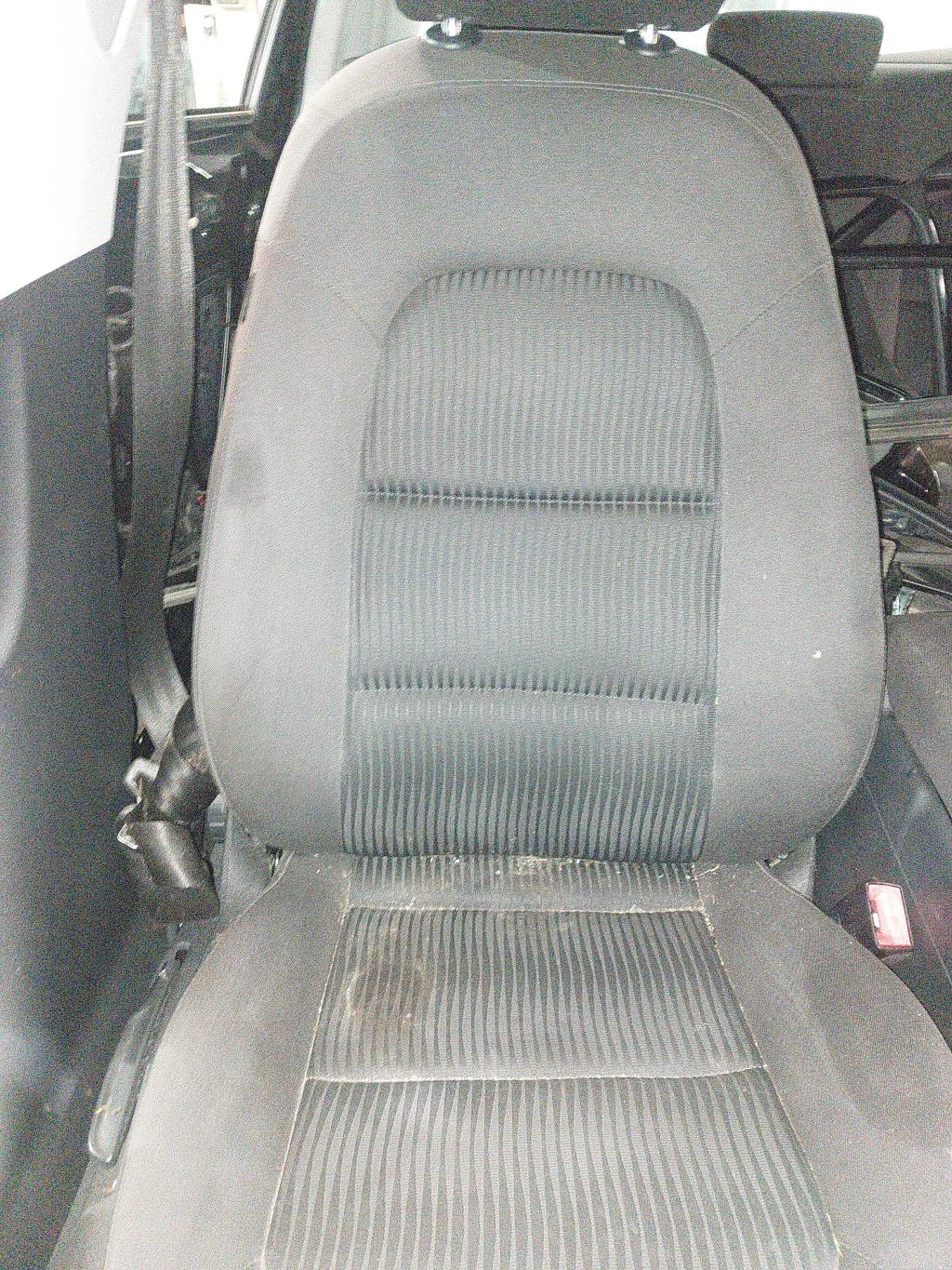 Siege avant droit AUDI A4 3 PHASE 1 Diesel - 1