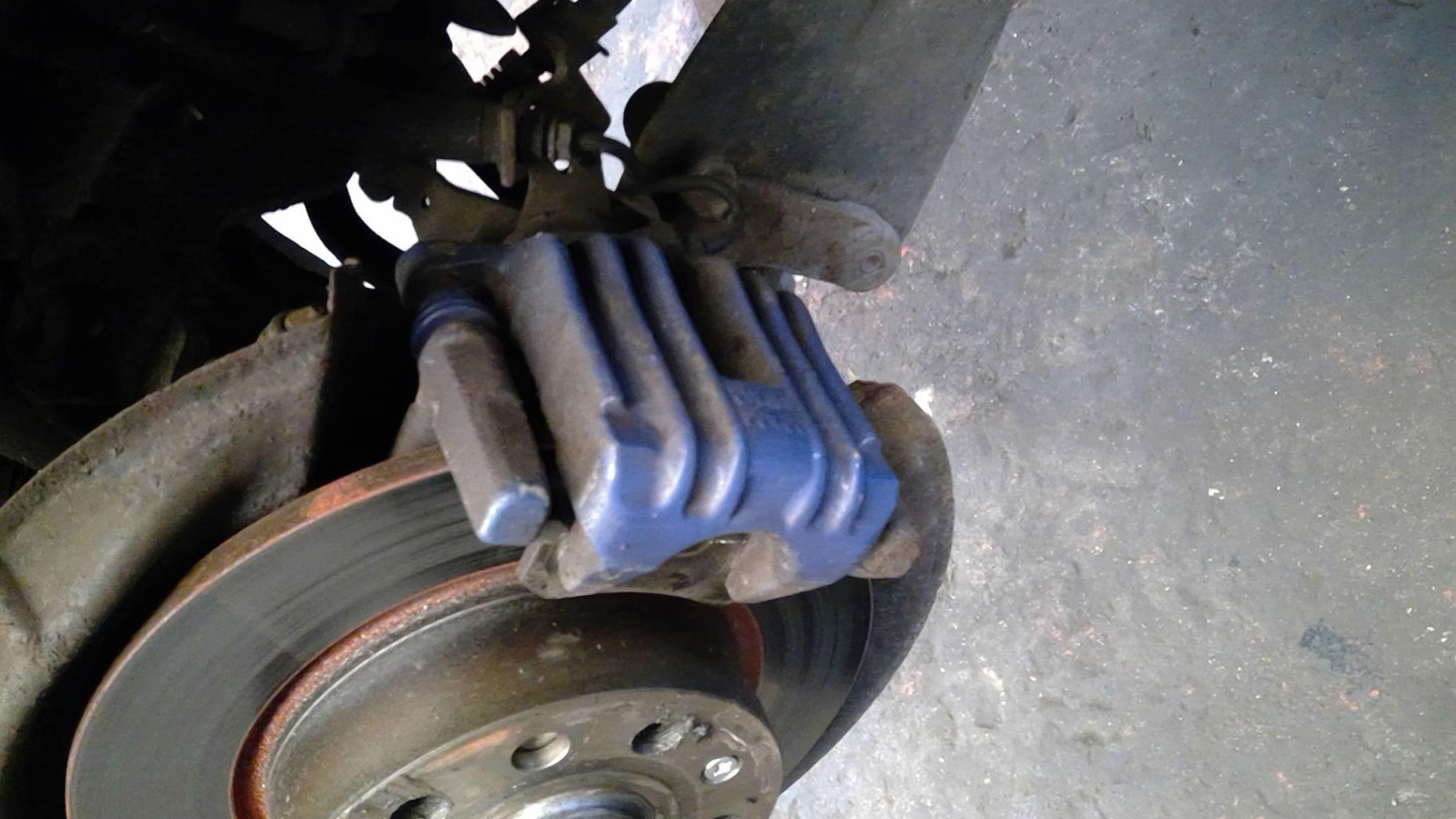 Etrier arriere droit (freinage) AUDI A3 2 PHASE 1 Diesel - 1