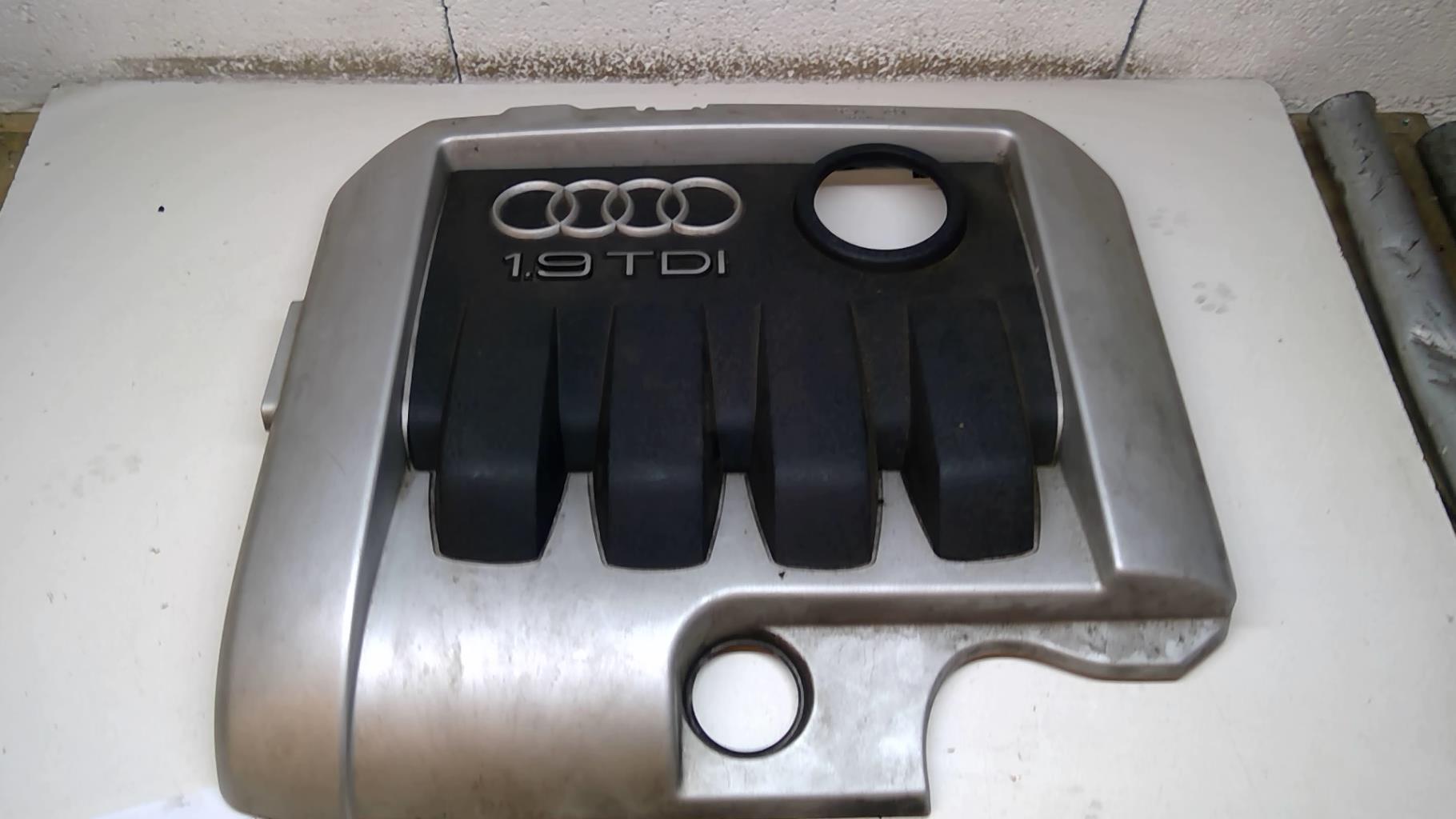 Cache moteur  AUDI A3 2 PHASE 1 Diesel - 1