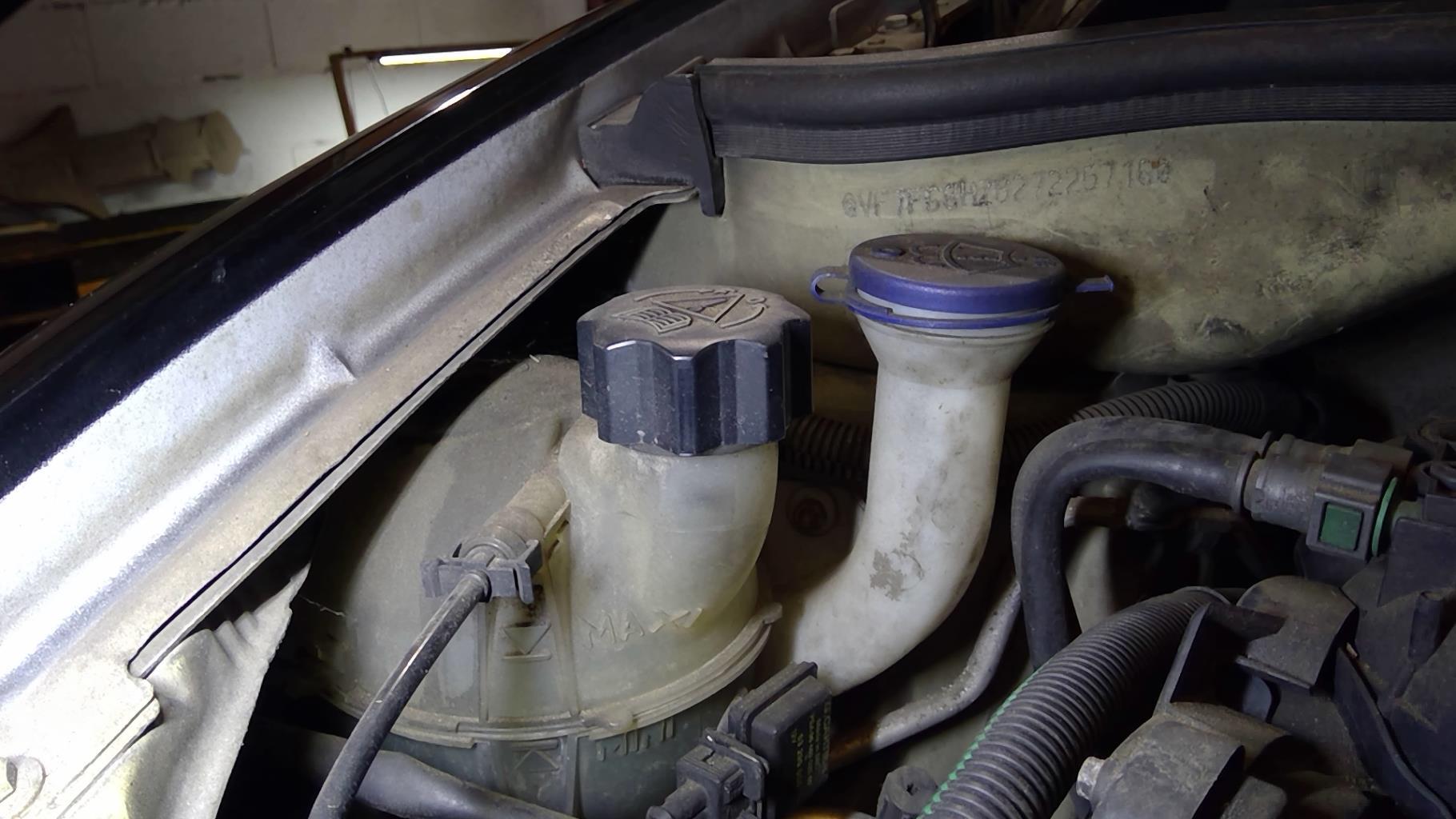 Vase d'expansion CITROEN C3 1 PHASE 1 Diesel - 1