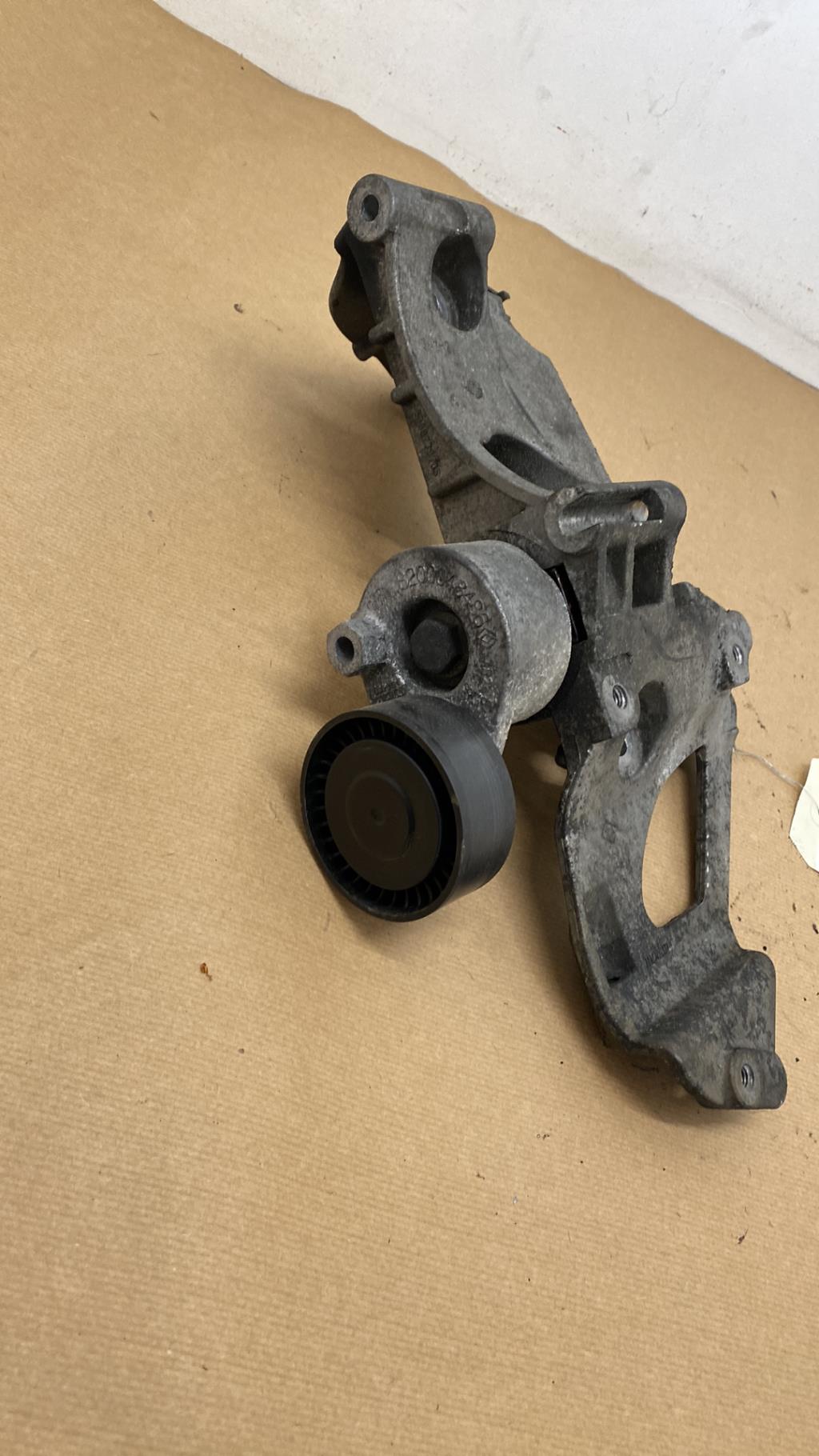 Support alternateur RENAULT CLIO 3 PHASE 1 Diesel - 1
