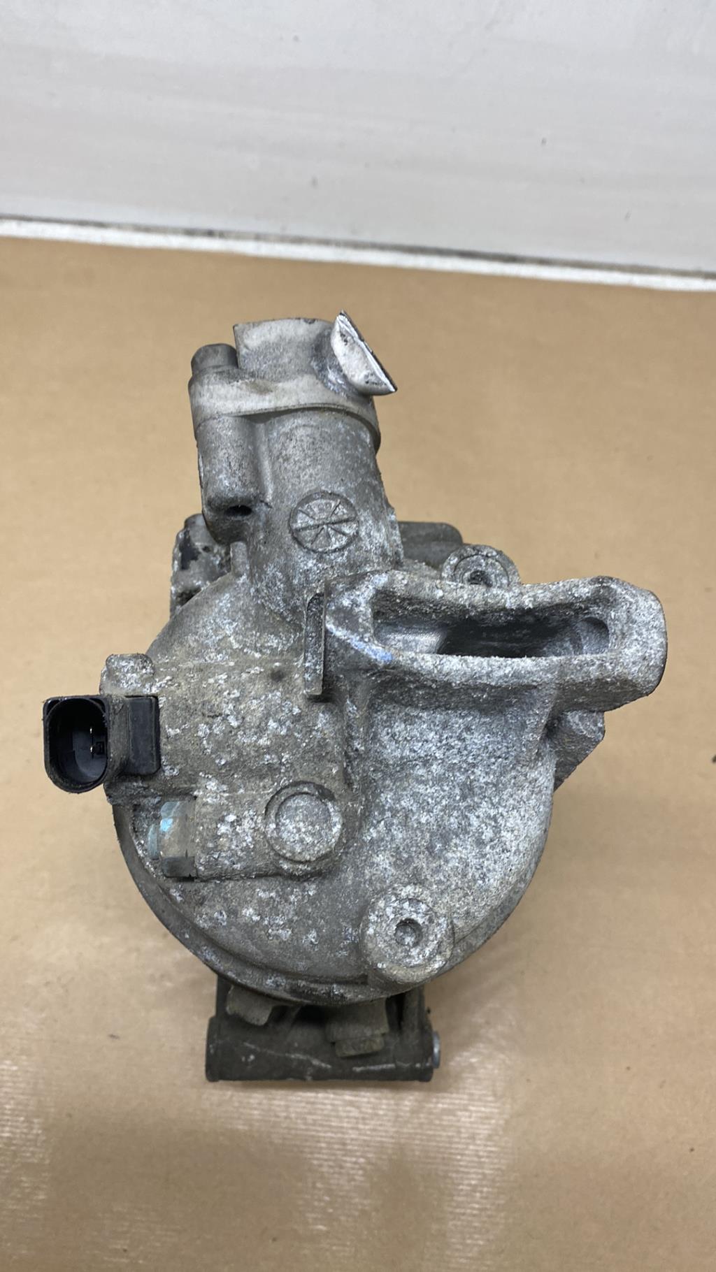 Compresseur clim SEAT IBIZA 4 PHASE 1 Diesel - 1