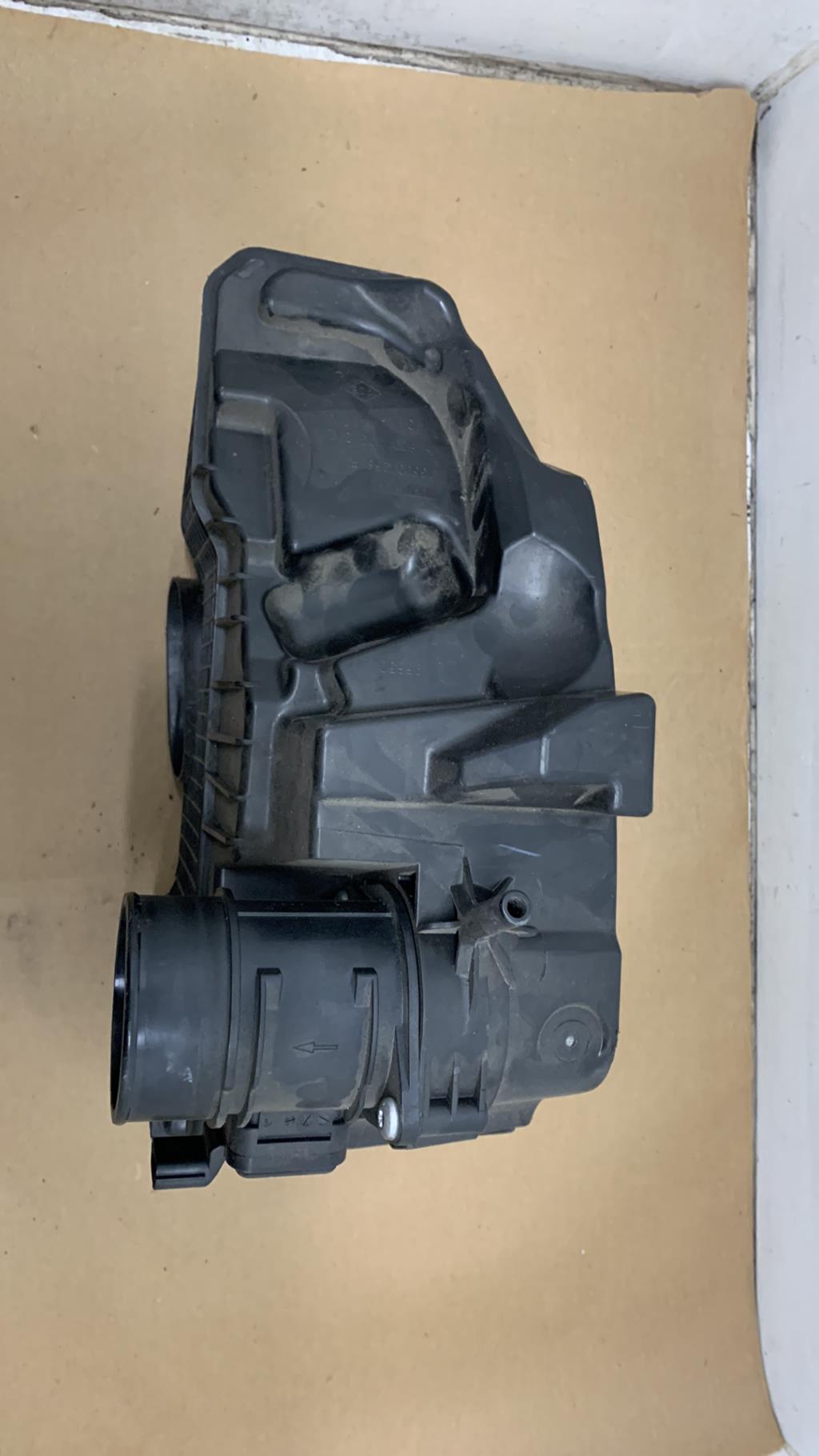 Boite a air RENAULT CLIO 4 Diesel - 1
