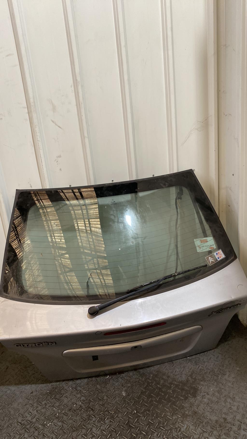 Hayon superieur CITROEN XSARA  - 1