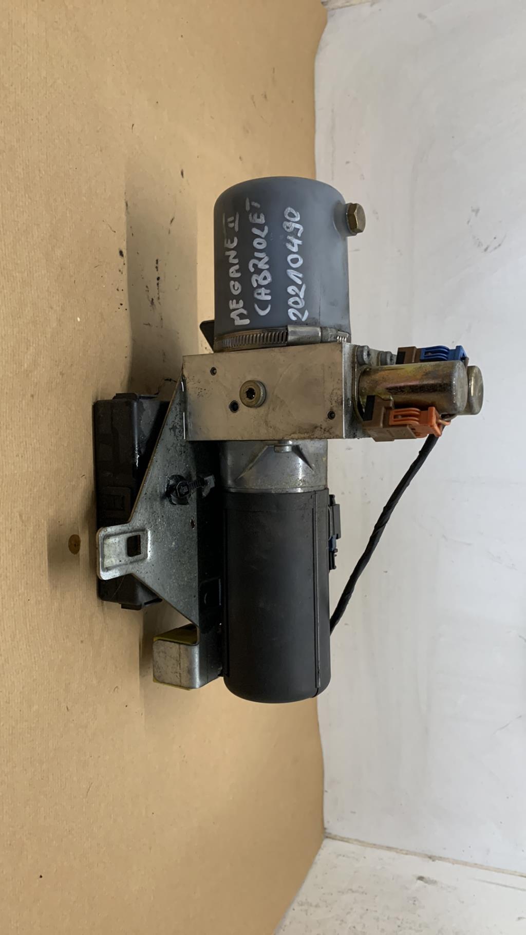 Moteur toit ouvrant RENAULT MEGANE 2 PHASE 1 CABRIOLET Diesel - 1
