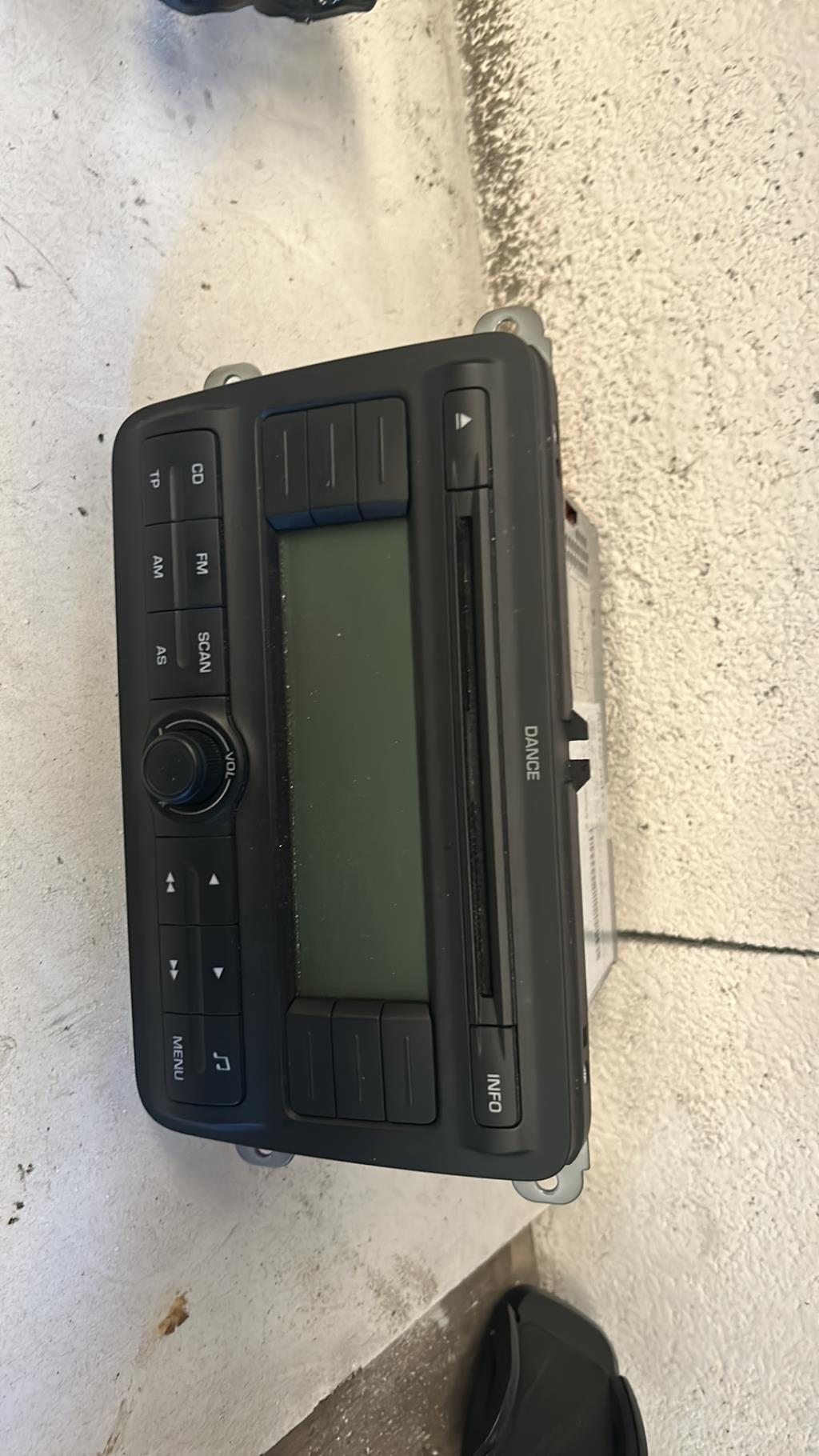 Autoradio SKODA FABIA 2 PHASE 1 Diesel - 1