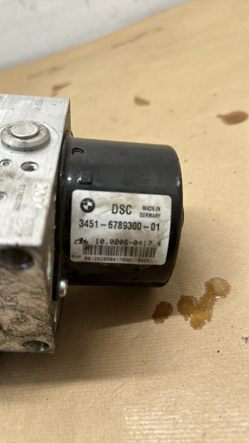 Bloc ABS (freins anti-blocage) BMW SERIE 1 E87 PHASE 2 Diesel - 1