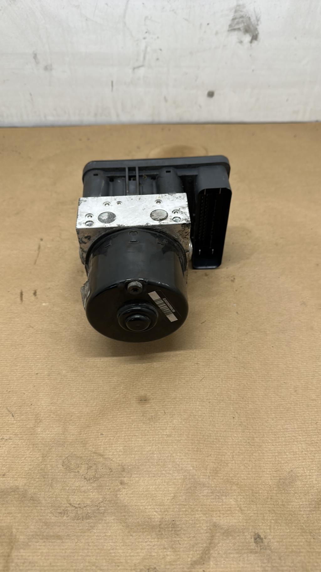 Bloc ABS (freins anti-blocage) FORD C-MAX 1 PHASE 2 Diesel - 1