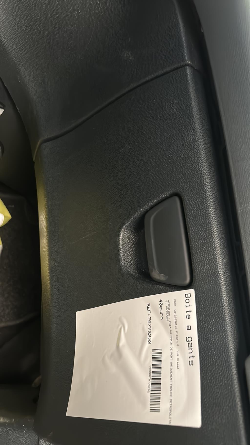 Boite a gants FORD FIESTA 6 Diesel - 1