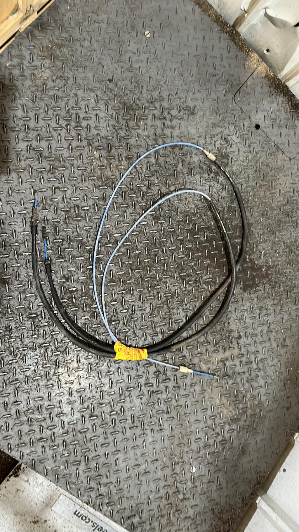 Cable de commande de frein à main CITROEN BERLINGO 2 PHASE 3 Diesel - 1