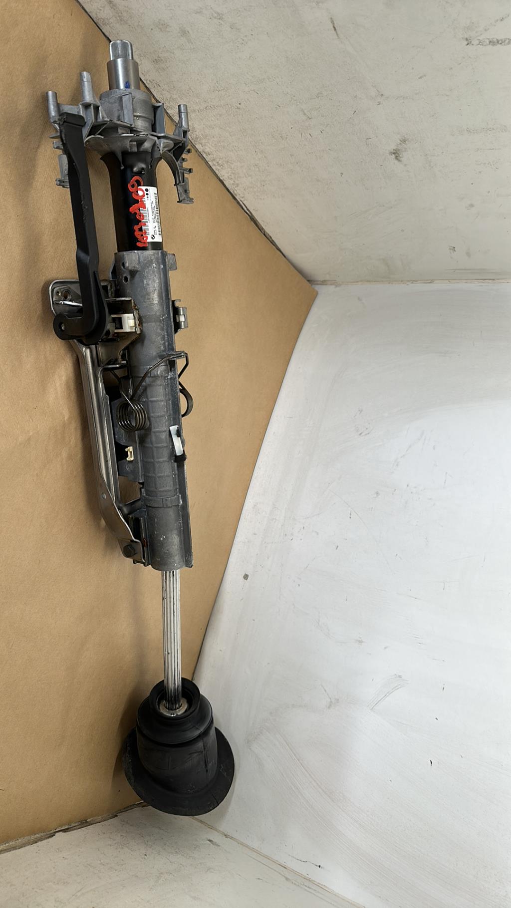 Colonne de direction BMW SERIE 1 E88  - 1