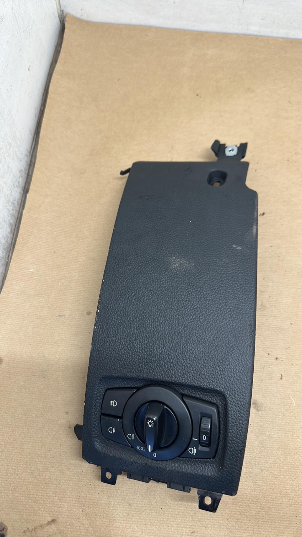 Commande de phare BMW SERIE 1 E88  - 1