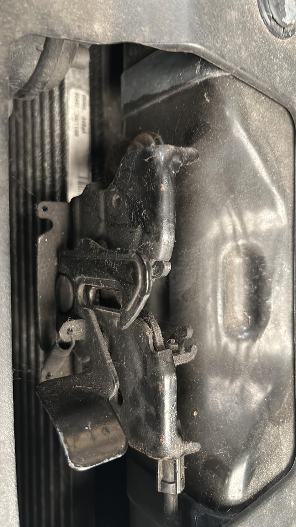 Serrure de capot DODGE JOURNEY Diesel - 1