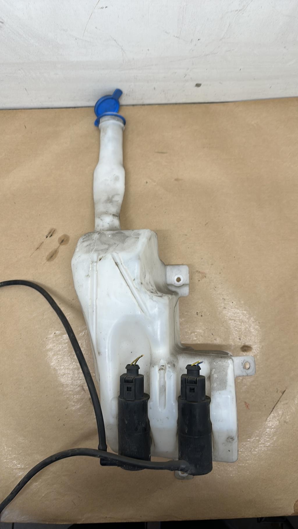 Vase de lave glace CITROEN C4 1 PHASE 1 COUPE Diesel - 1
